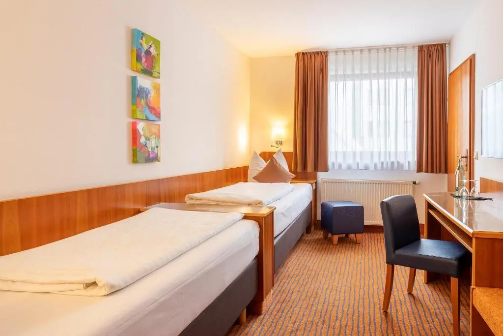 Standard Double room (full double bed)