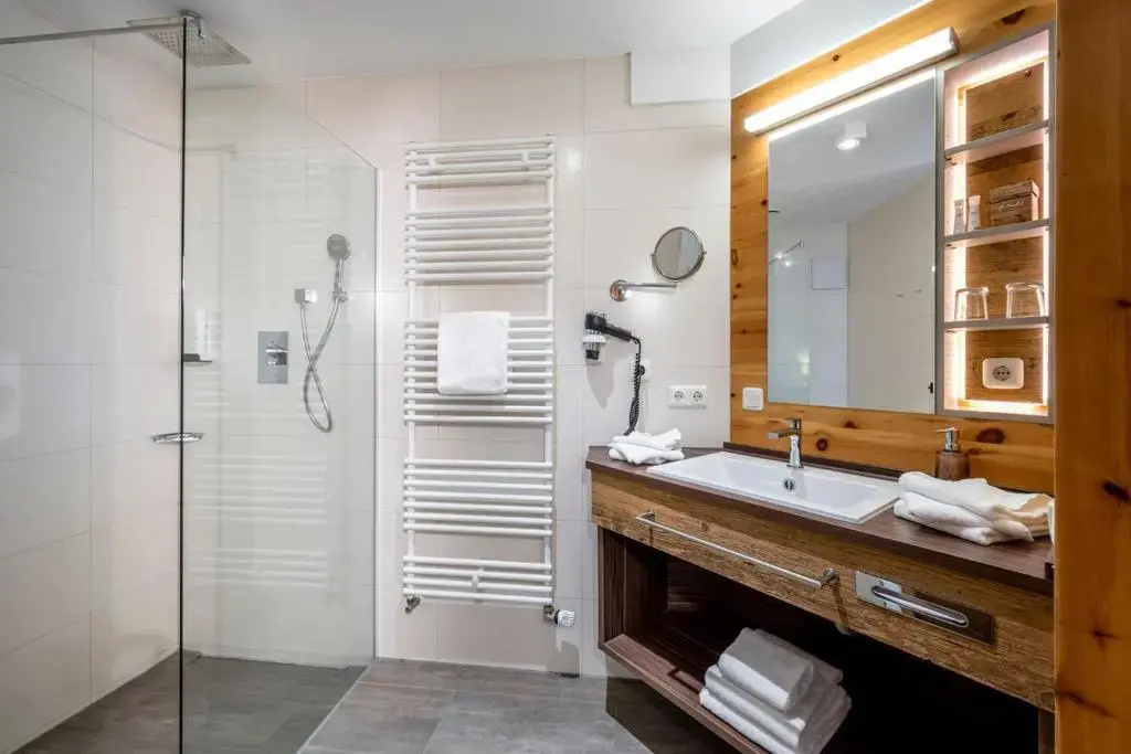 Hüttenhof - Wellnesshotel & Luxus-Bergchalets - Adults only - Chambres