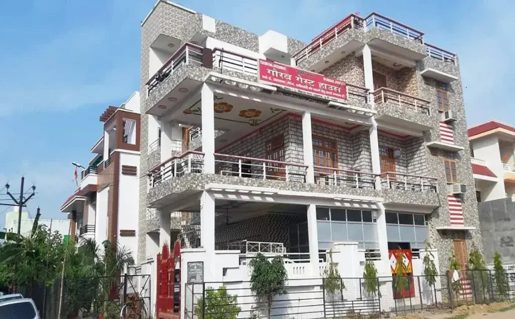 Gaurav Guest House by OYO Rooms