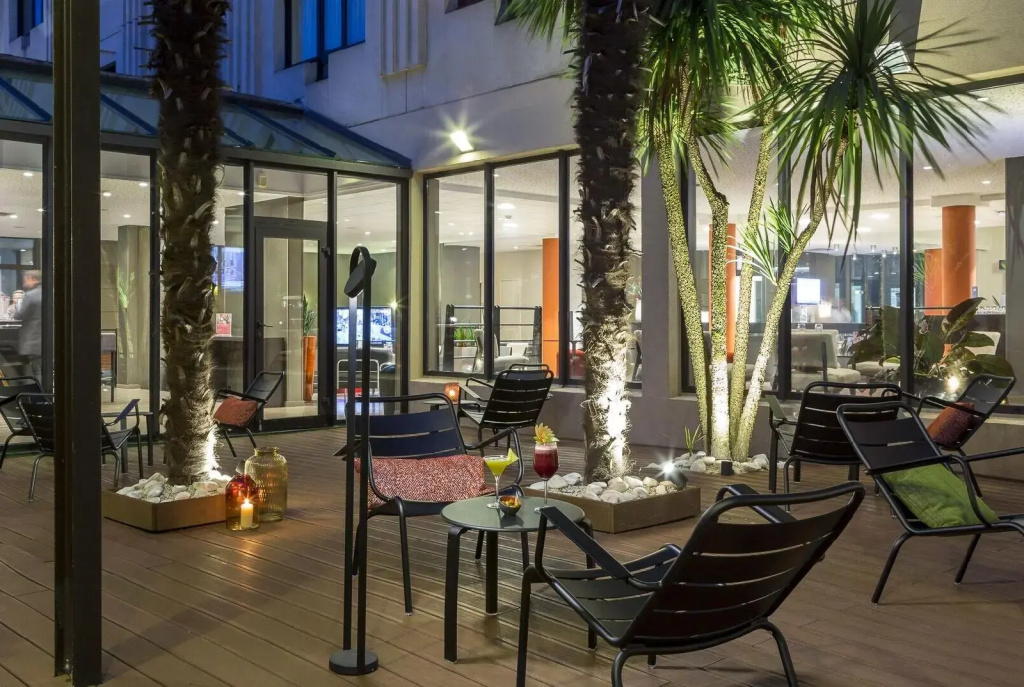 Hôtel Oceania Nantes Aéroport - Général