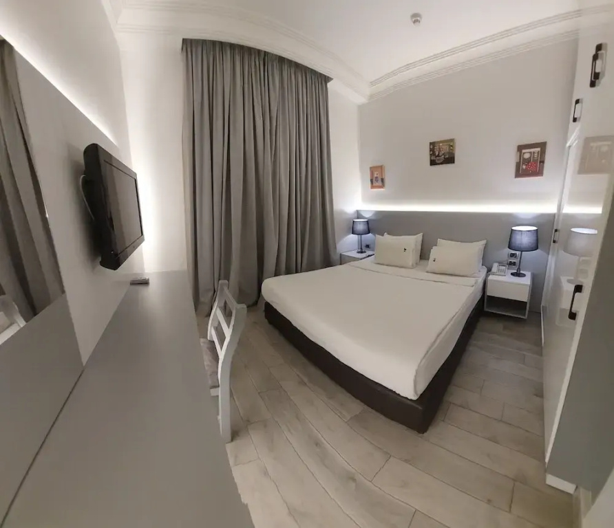 2 Bedrooms Premium Suite with balcony