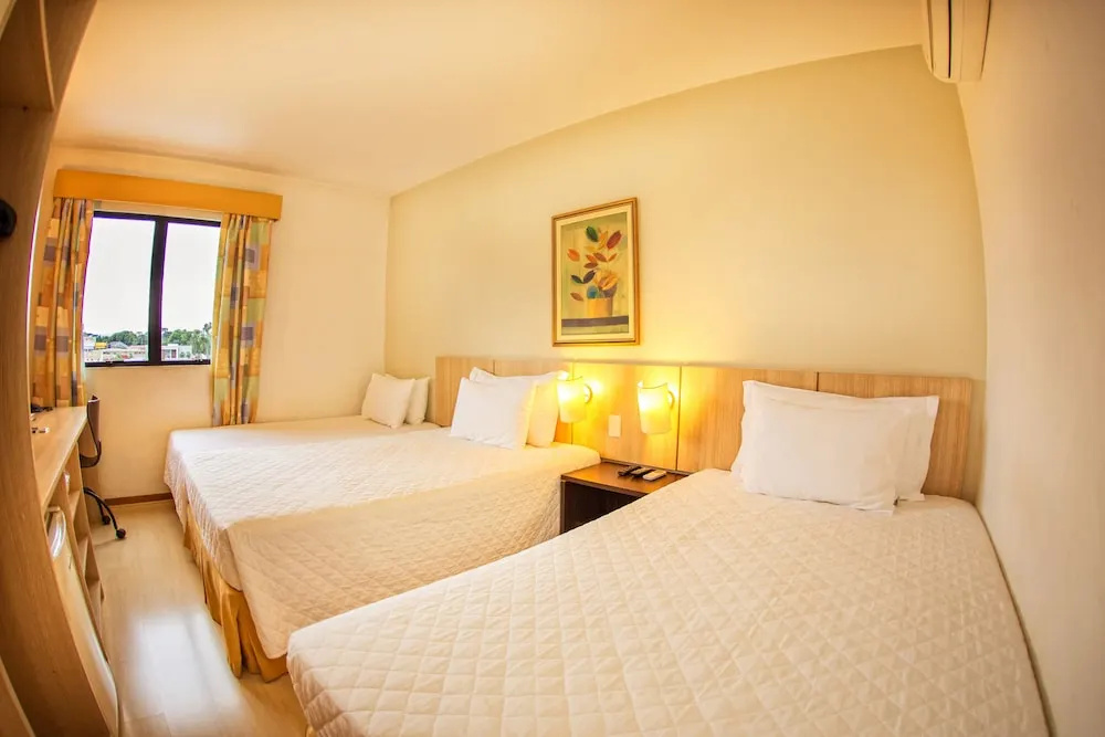 Hotel Campo Largo Express - Chambres