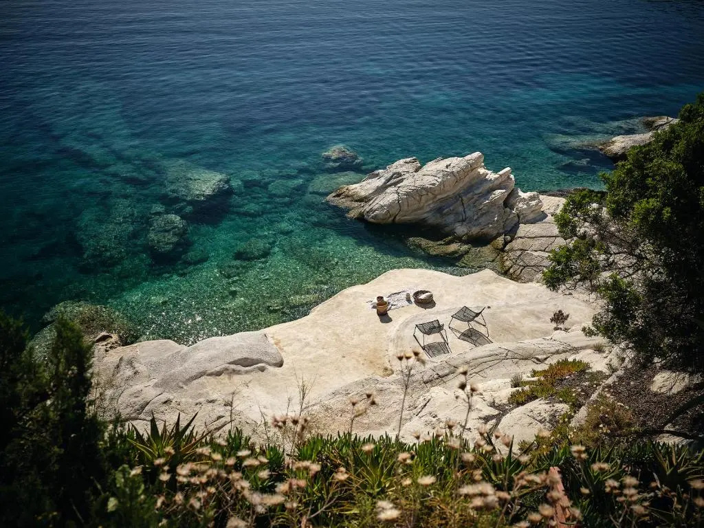 Beach & Waterfront