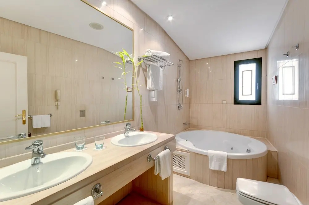 Hotel AZZ Mérida Medea - Chambres