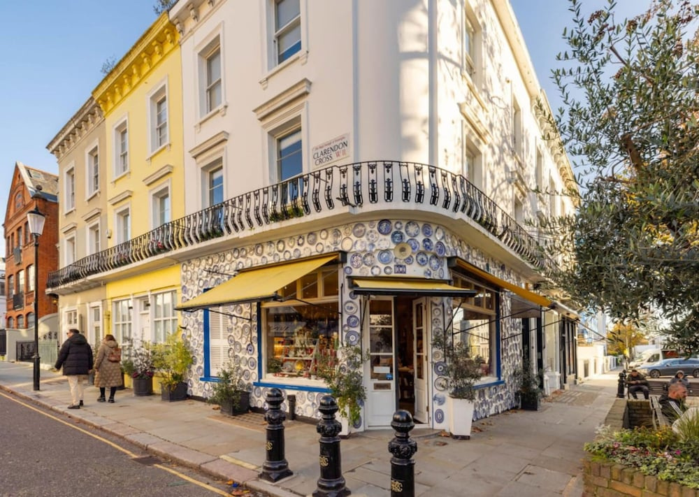 Bellevue Notting Hill 2 Bed by Holland Park