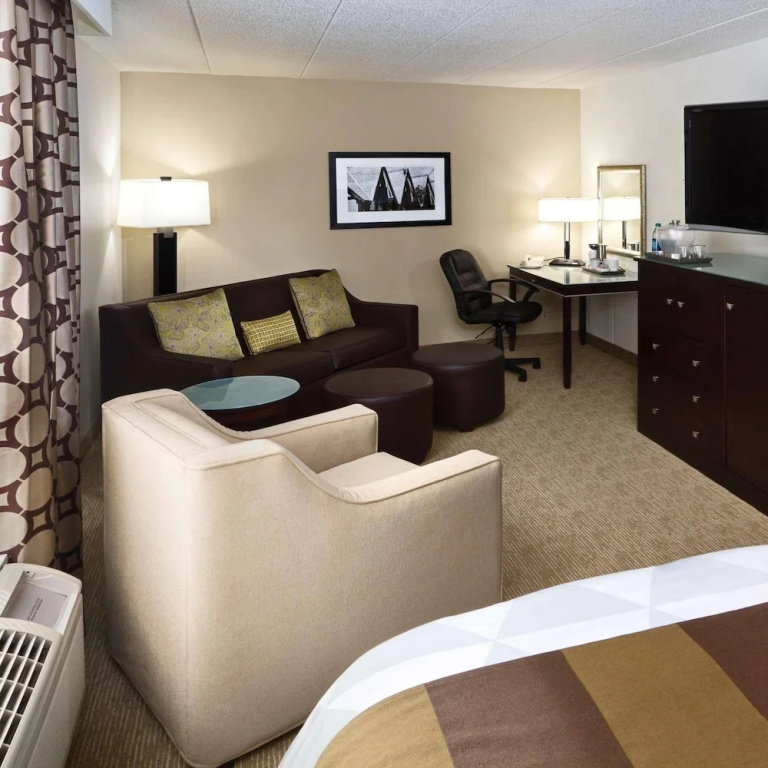Executive Double room (full double bed)