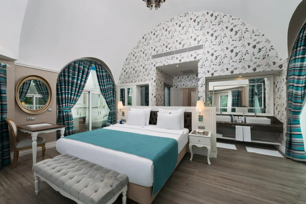 Отель Rubi Platinum Spa Resort & Suites - Всё включено в Аланье