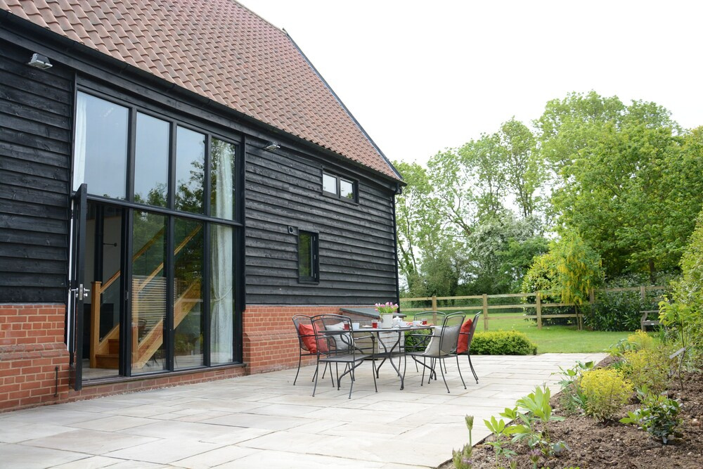 Manor House Barn, Peasenhall