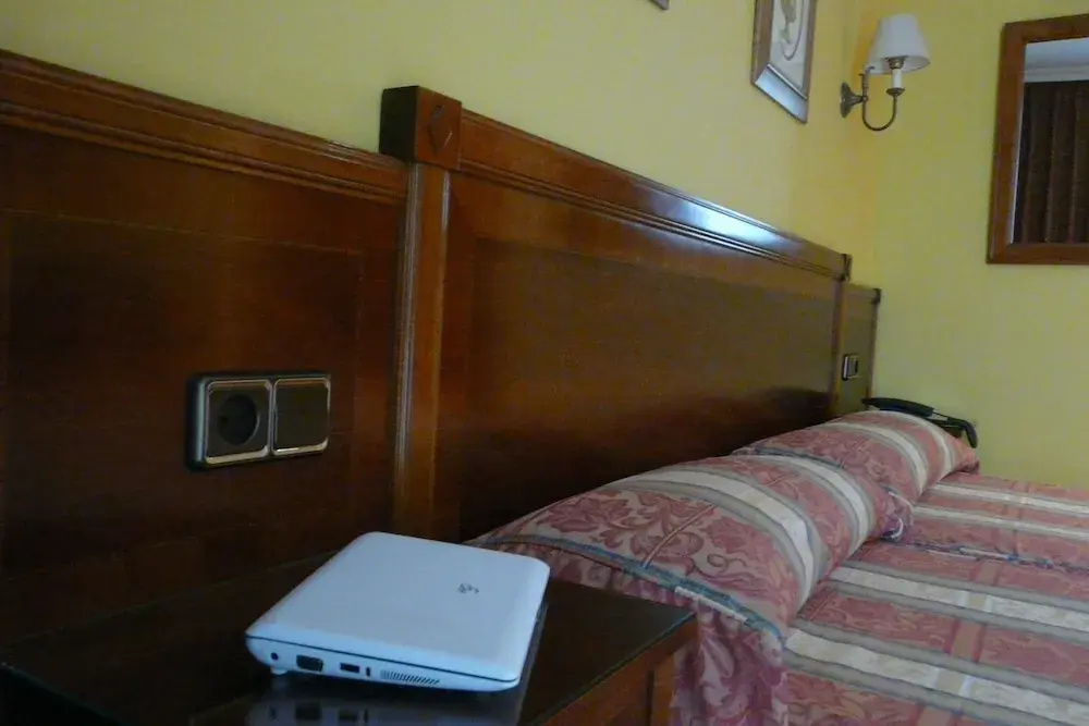Hotel IDH Angel - Chambres