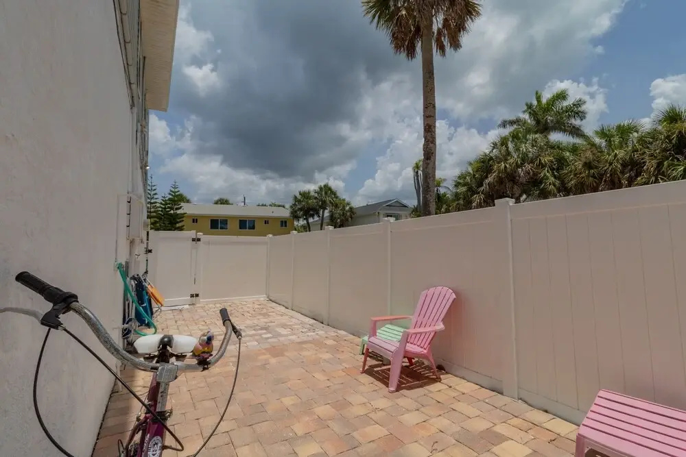 3 Bedrooms with Gulf Views Unit A Steps Away From Beach 3 Villa by RedAwning