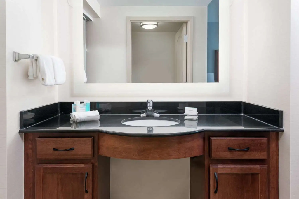 Homewood Suites by Hilton Cleveland-Beachwood - Chambres