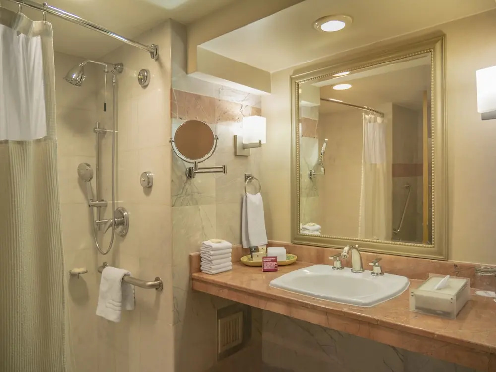 Crowne Plaza Monterrey by IHG - Chambres