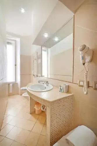 Hotel photo 32