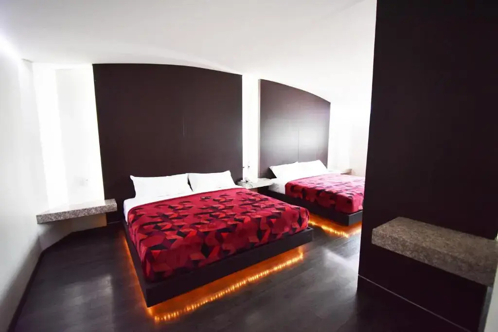 Standard Double room (twin beds)