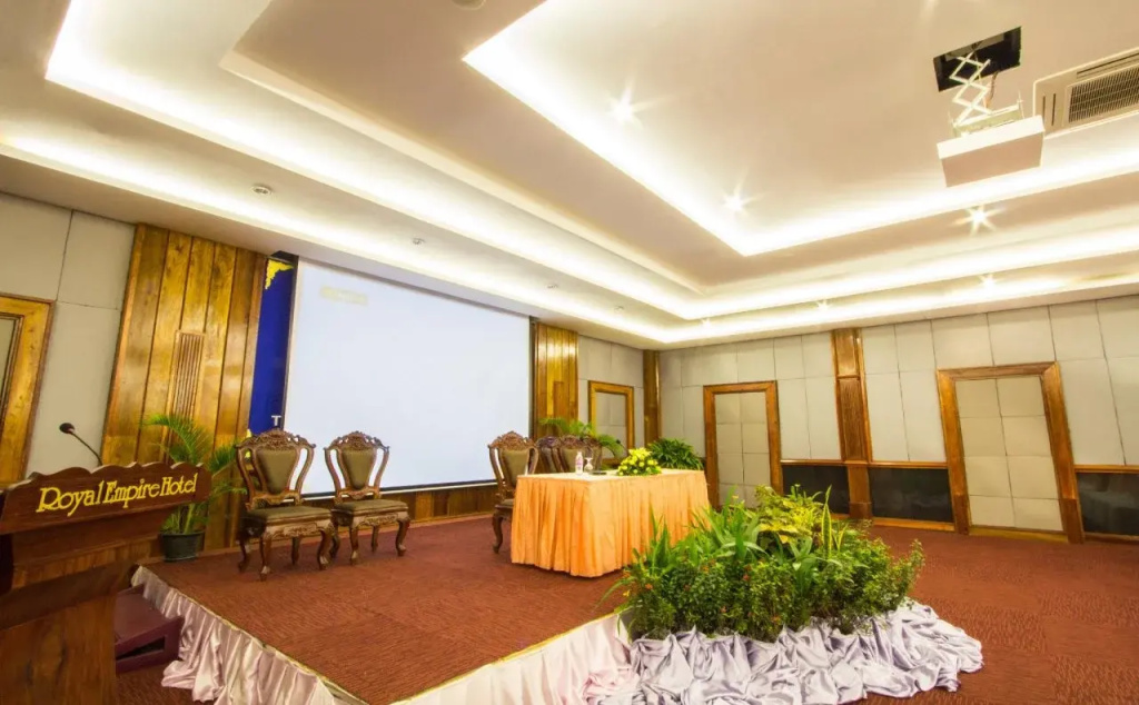 Royal Empire Hotel - Général