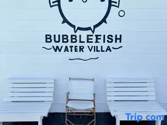 Bubblefish Water Villa