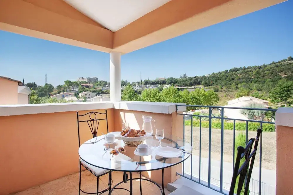 Balcony & Terrace
