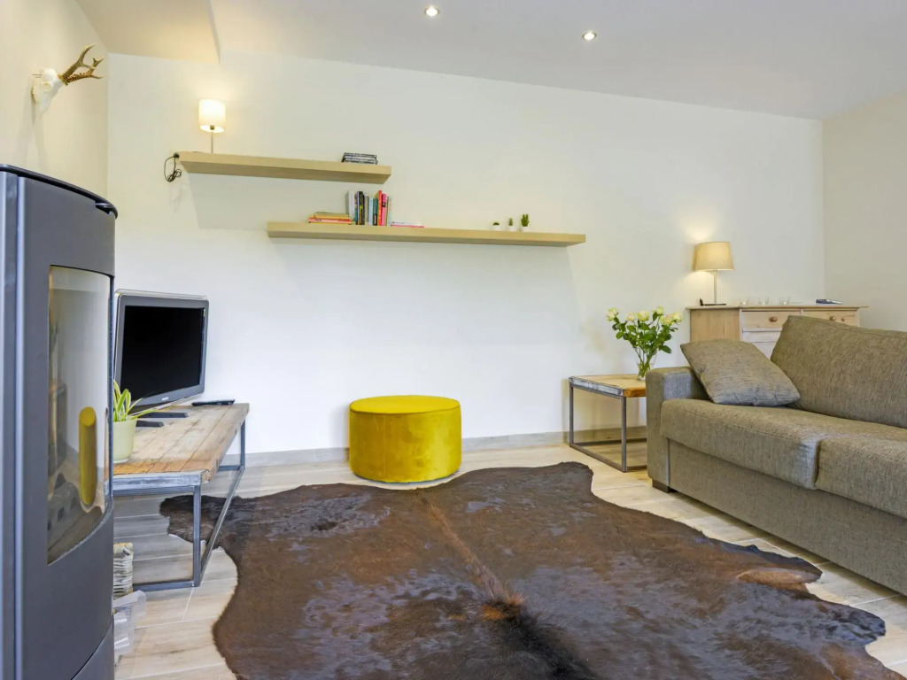 Holiday Home in Gros Fays With Garden - фото 7