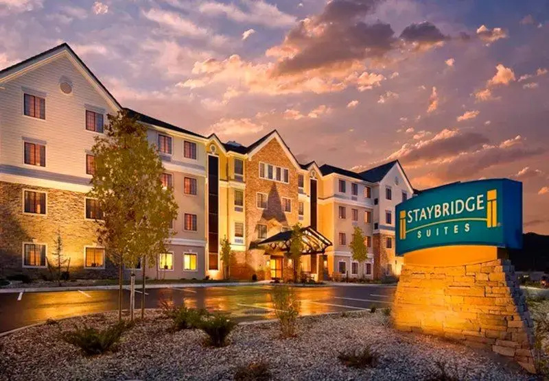 Staybridge Suites Rochester - Commerce Dr NW by IHG - Chambres