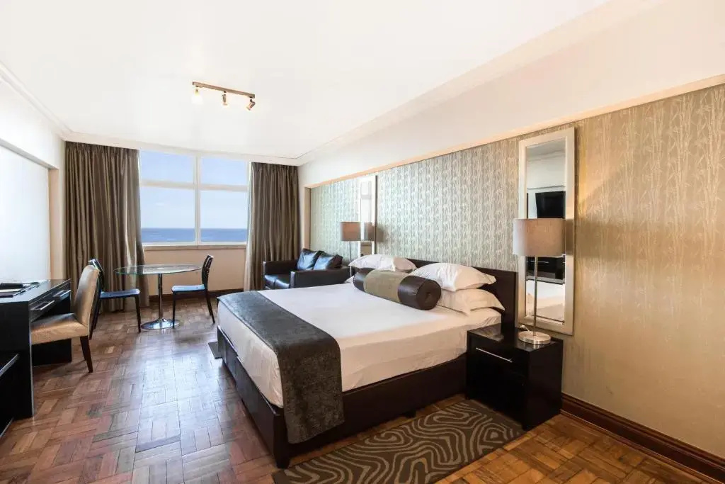 Belaire Suites - Chambres
