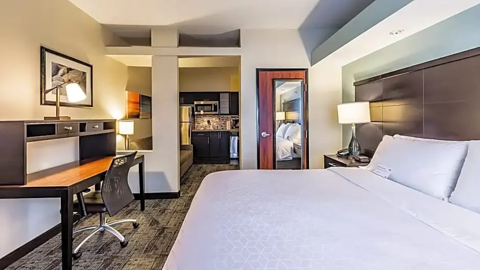 Staybridge Suites Laredo International Airport by IHG - Chambres