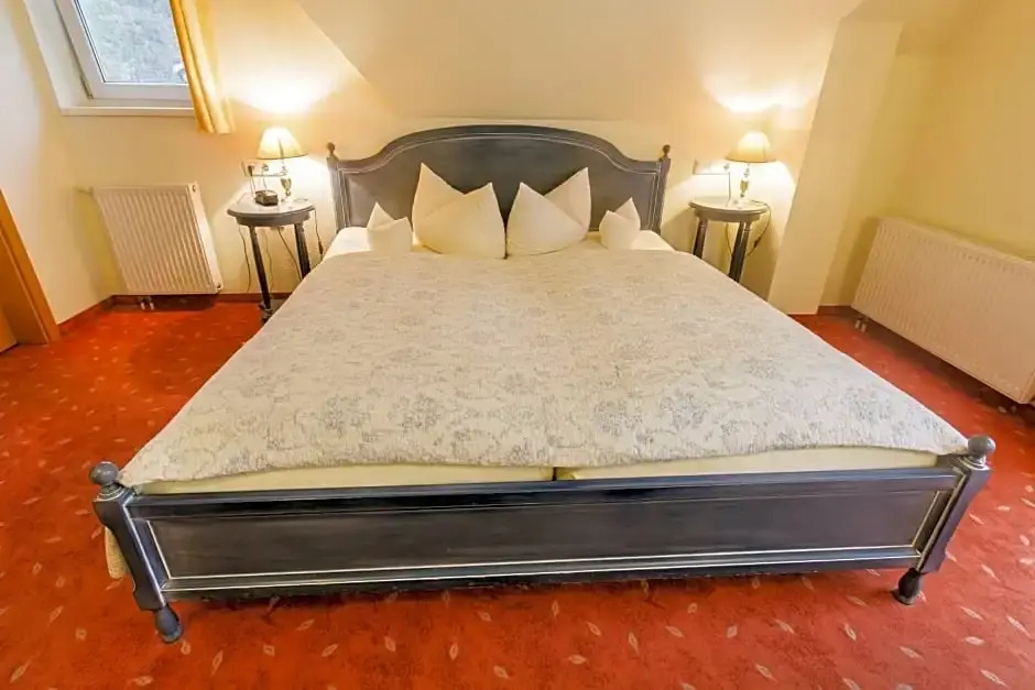 Standard room with balcony