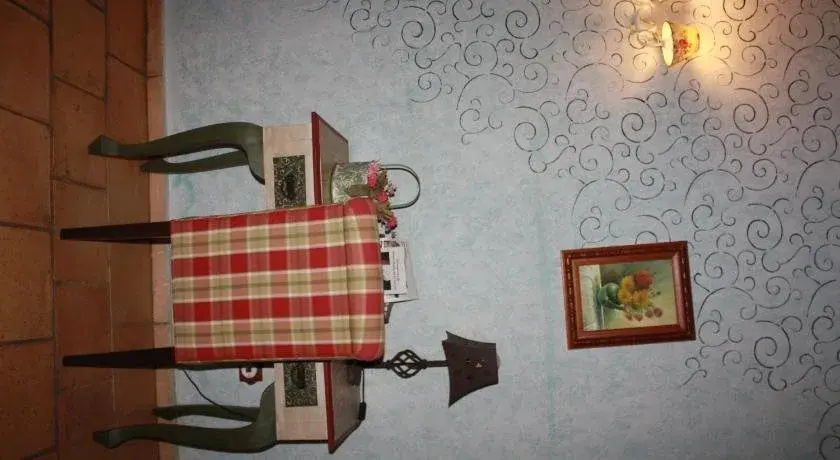 Food & Beverage