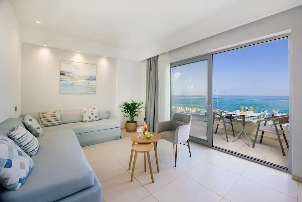 Superior Suite seafront