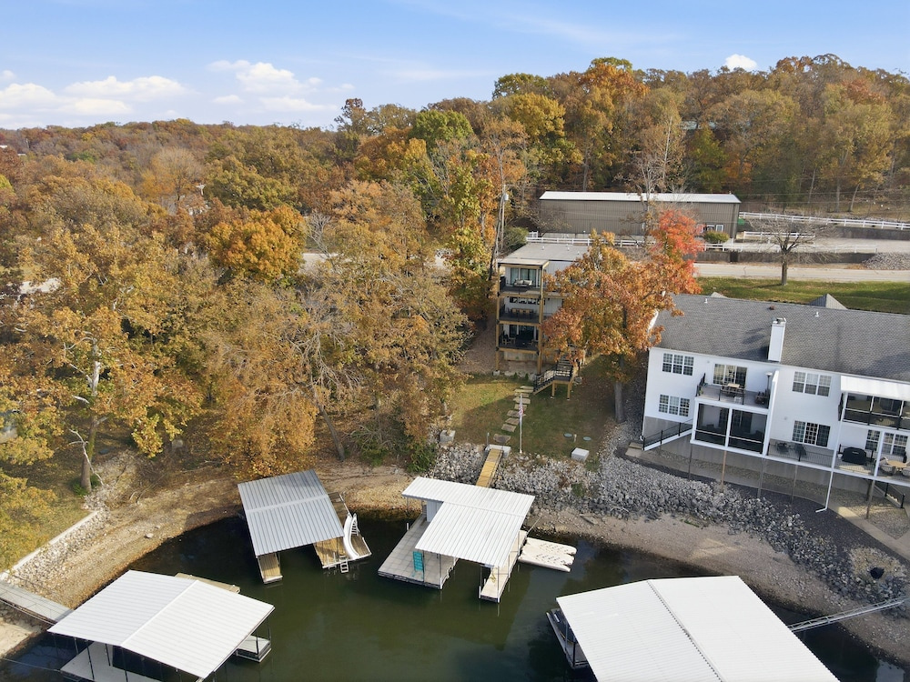 New Lakefront Home With Private Dock, Game Room & Firepit at 9MM