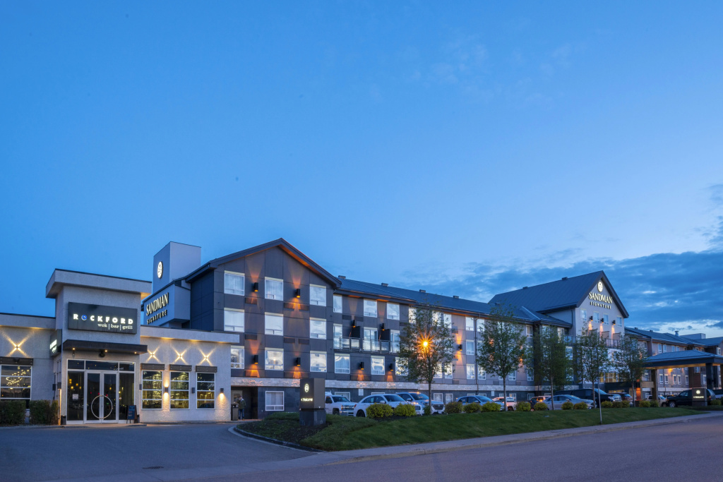 Sandman Signature Prince George Hotel