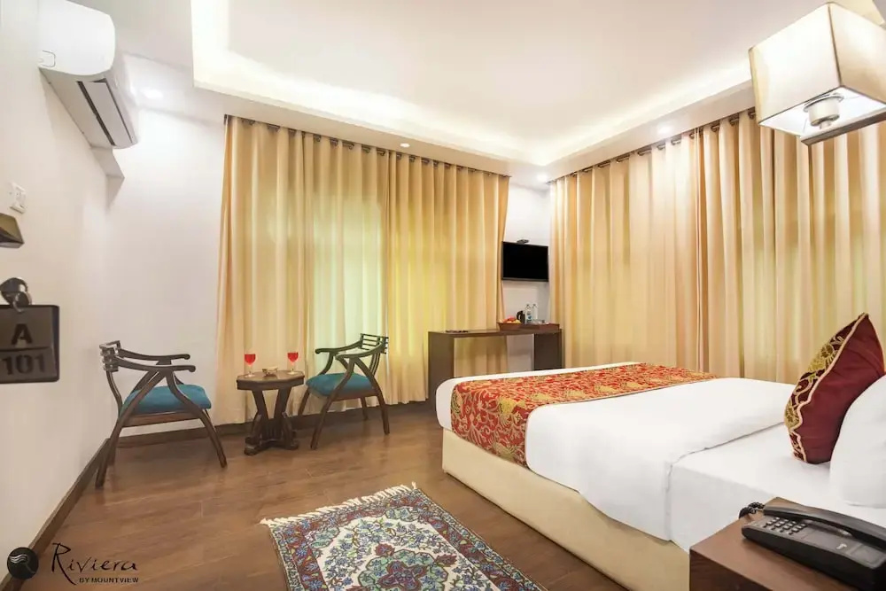 Royal room
