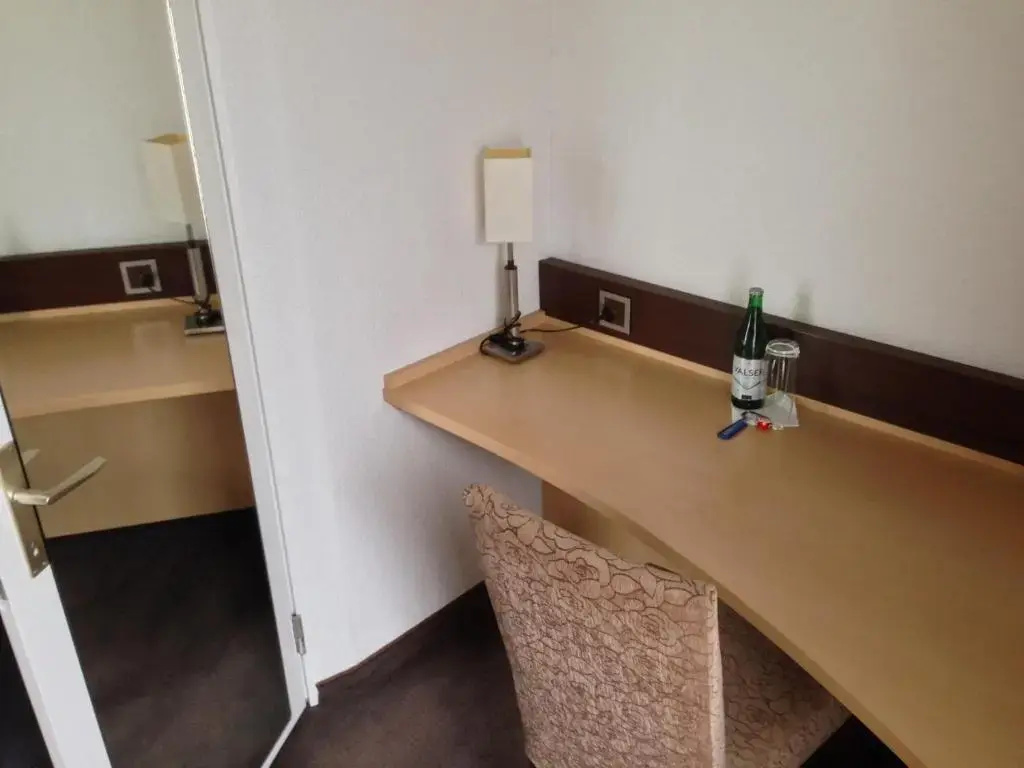 Hotel zum goldenen Kreuz - Chambres