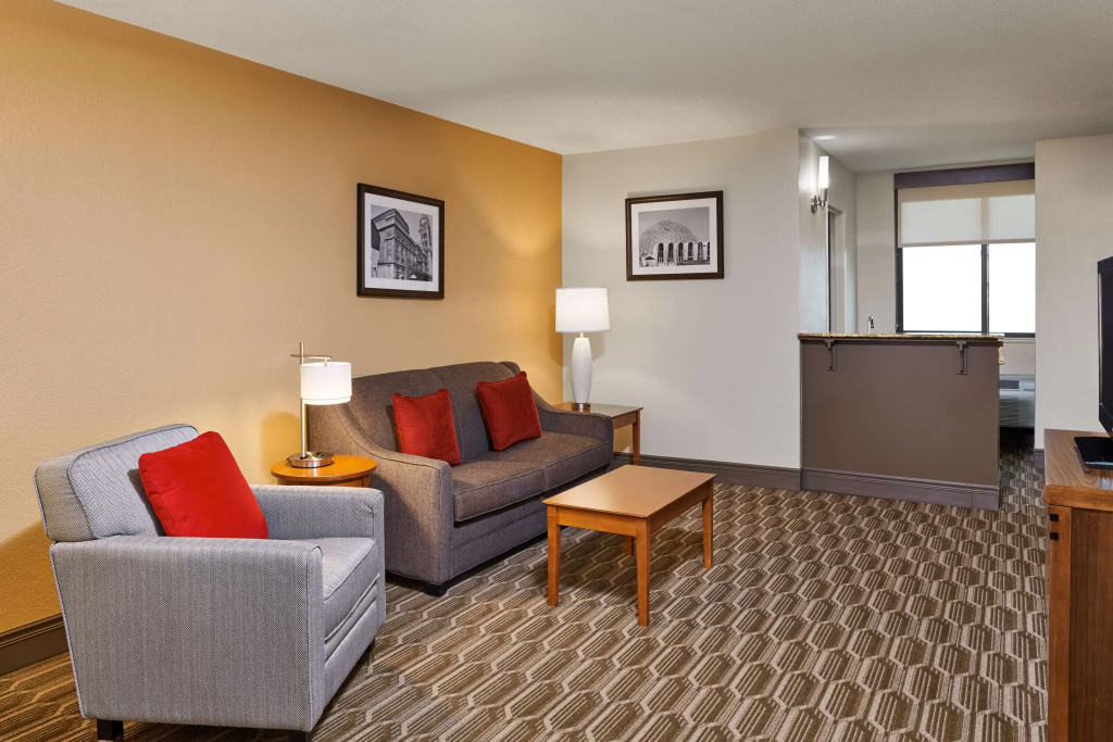 Best Western Plus Milwaukee Airport Hotel & Conference Ctr - Général