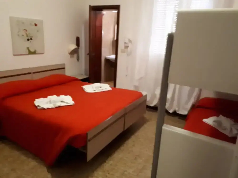 Standard Quadruple room with balcony