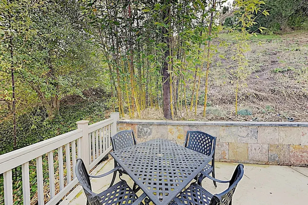 New Listing! Modern Canyon W/ Lush Patio 2 Bedroom Home - Général