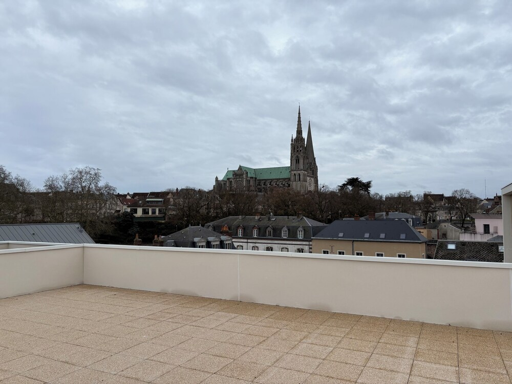 Harvey Chartres — Résidence lifestyle 4★, Restaurant, Bien-Être, Sport & Déconnexion