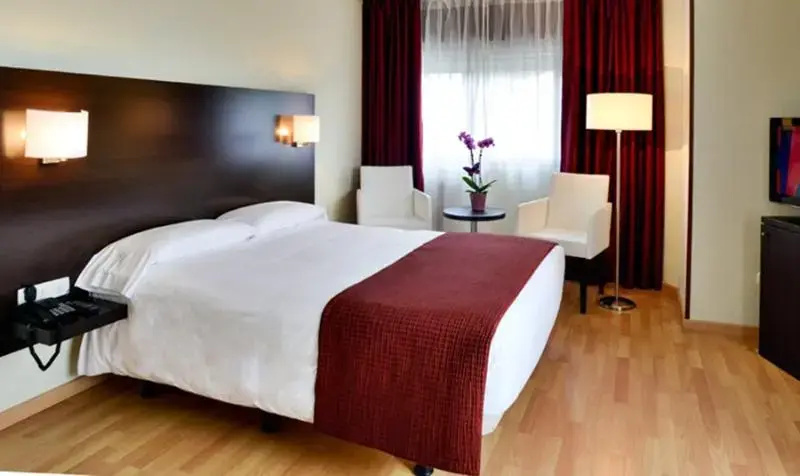 Hotel Santiago Apostol - Chambres