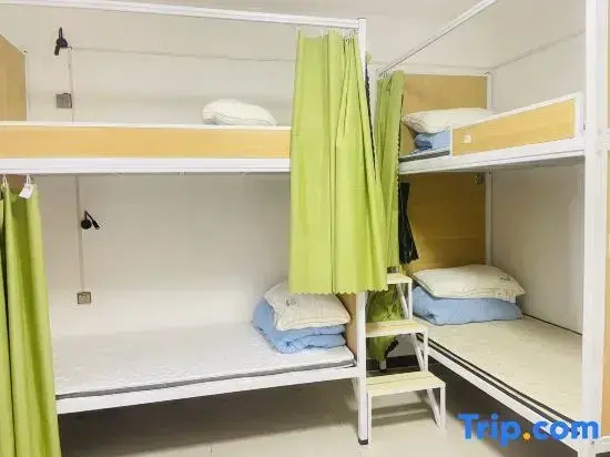 Bed in Dorm (female dorm)