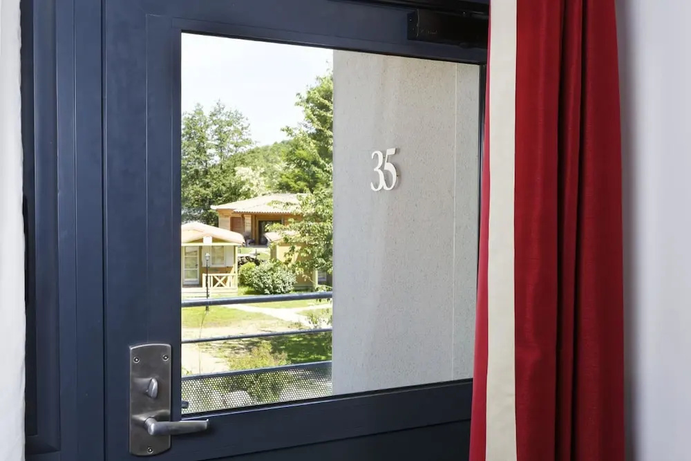 Superior Double room with garden view (full double bed)