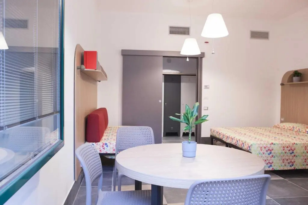 Comfort room