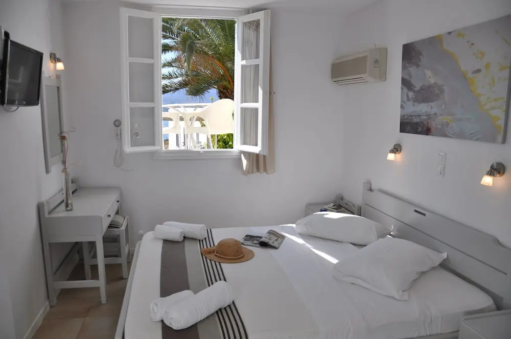 Akrotiri Hotel - Chambres