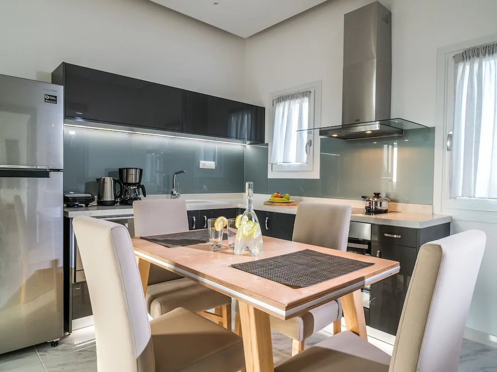 2 Bedrooms Executive Quadruple Suite with balcony