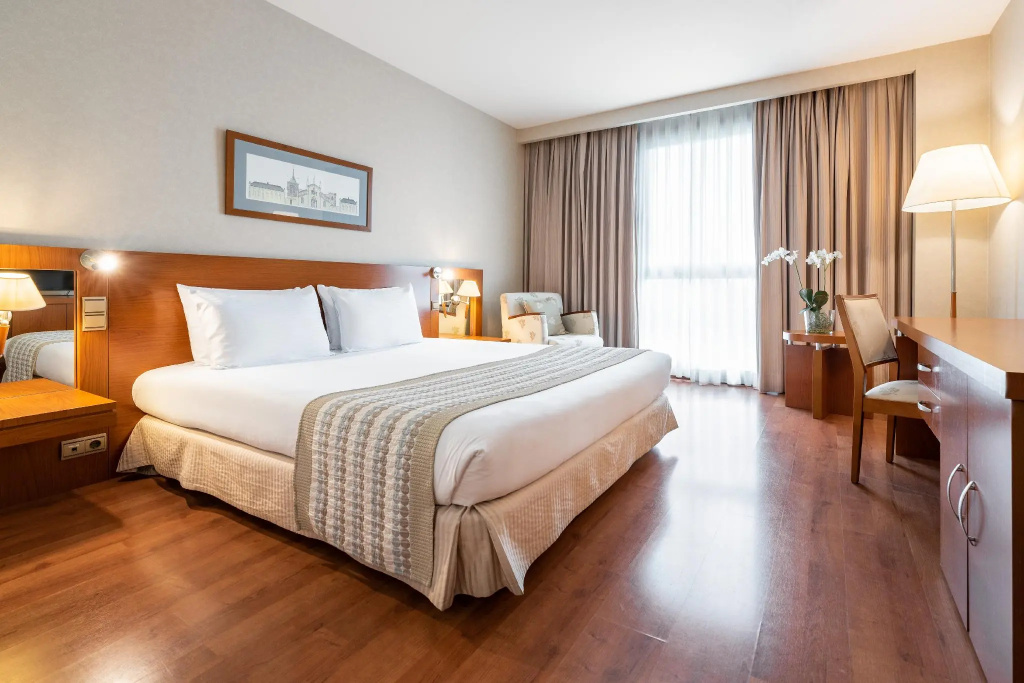Eurostars San Lazaro - Chambres