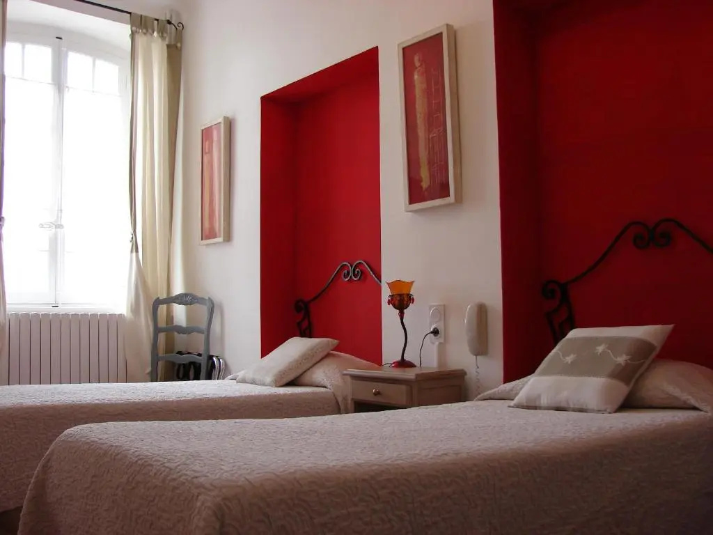 Standard Double room (twin beds)