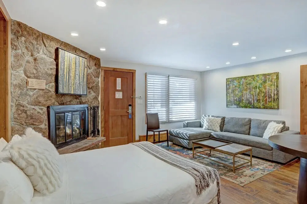 The Lodge at Vail by null