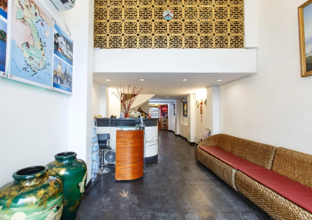 Halo Hotel - Général