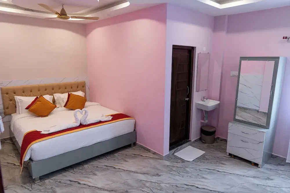 Deluxe Suite