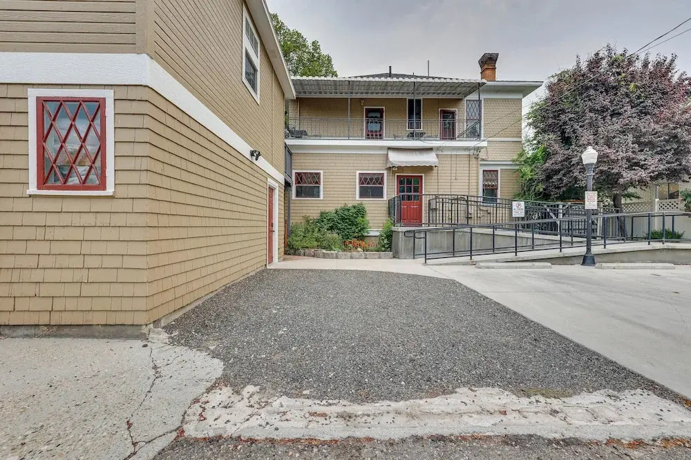 Historic Boise Studio w/ Courtyard, Blocks to Dtwn