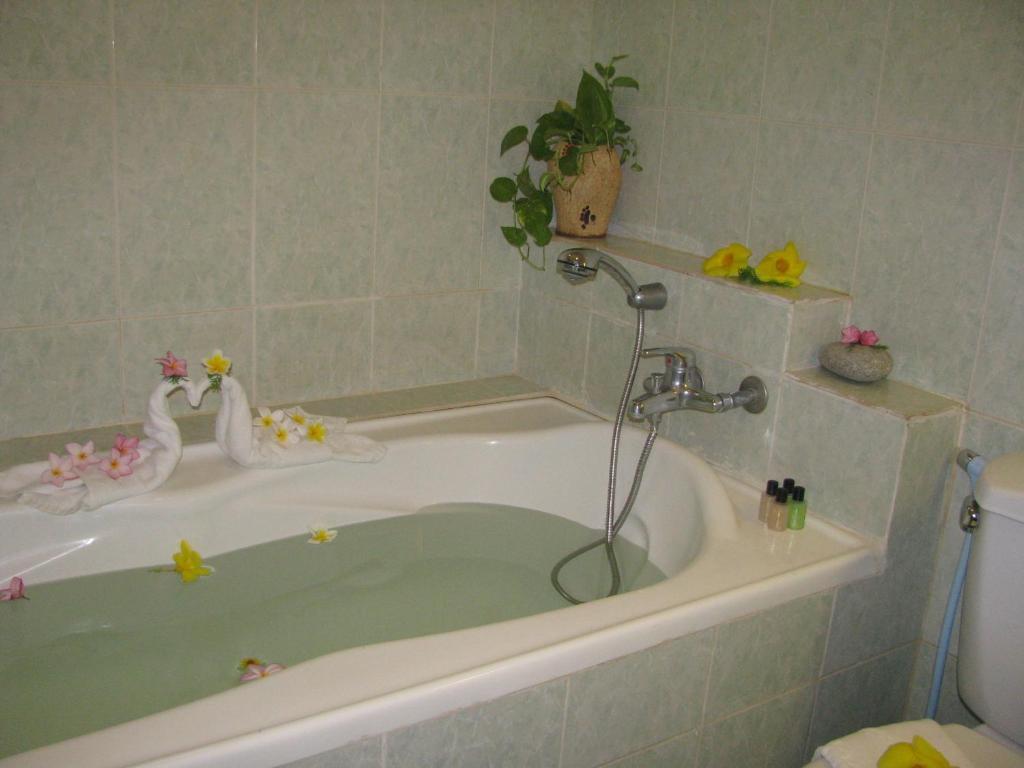 Двухместный номер Deluxe двуспальная кровать в Ocean Star Resort