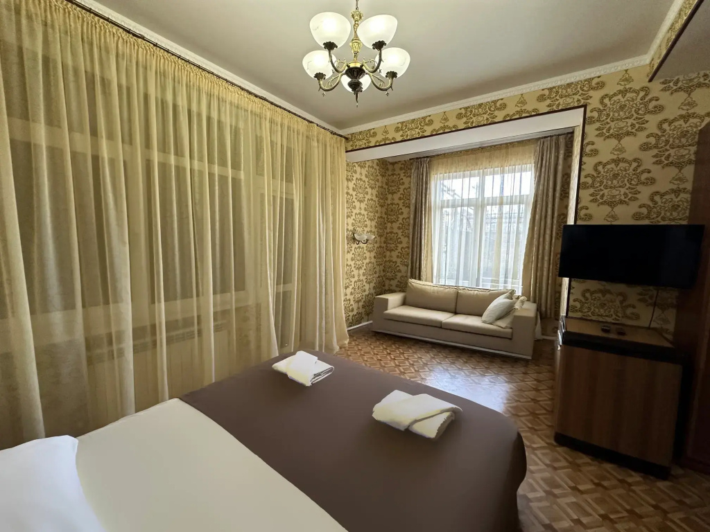 Hotel photo 12